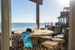 Emerald Isle - Image 3