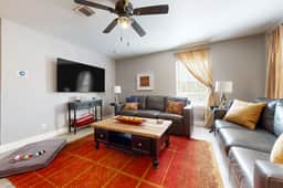 Meadow Creek Cottage - Image 3