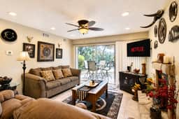 Cozy Texan Charm - Image 3