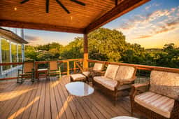 Vacation Station - Image 4