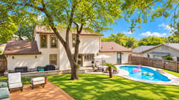 Three King Beds, Private Pool And Dog Friendly - Image 4
