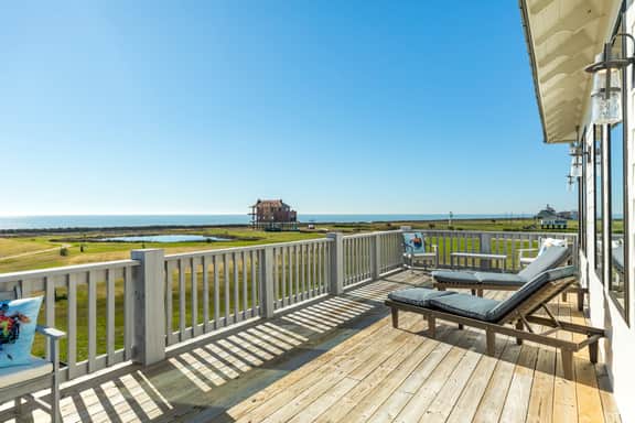 Cake by the Ocean at Seagrass - Image 2