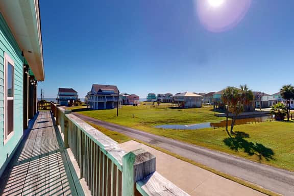 Southern Paradise - Image 3