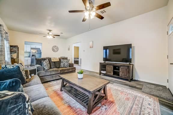 Midtown Farmhouse - Image 2
