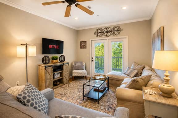 Gruene Envy - Unit 107 (The Village at Gruene) - Image 3