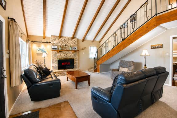 Deer Ridge - Image 2