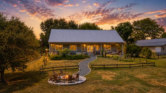 Miller's Dream on the Blanco River - Image 3