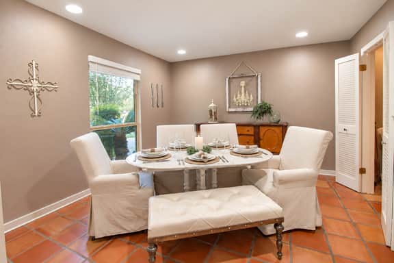 Three King Beds, Private Pool And Dog Friendly - Image 5