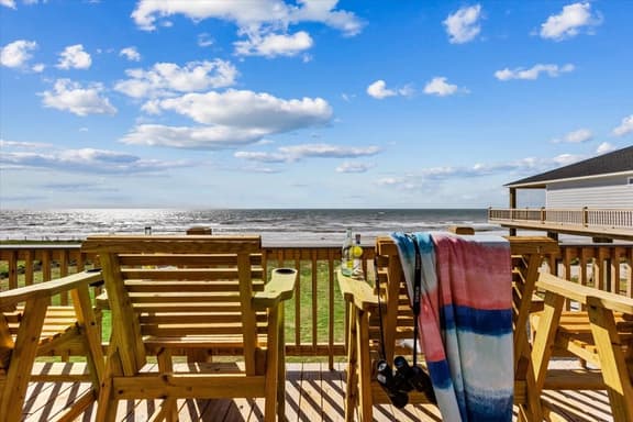 Mimosa Beach - Image 1