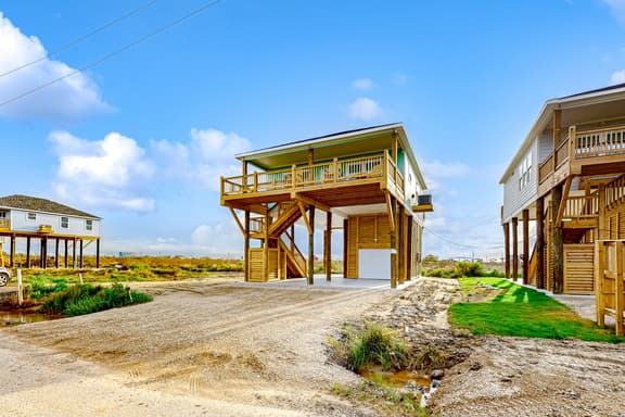 Seaside Serenity & Peacefulness - Image 1