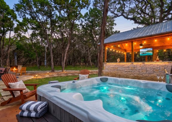 Frontier Ranch Retreat - Image 1
