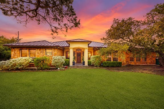 Stargazer Home - Image 1