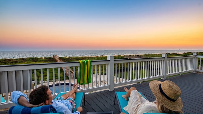 Crystal Beach for Couples: Romantic Getaway Ideas on the Texas Coast